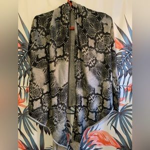 🔥5/$25 Funwear Factory Cardigan Sz M